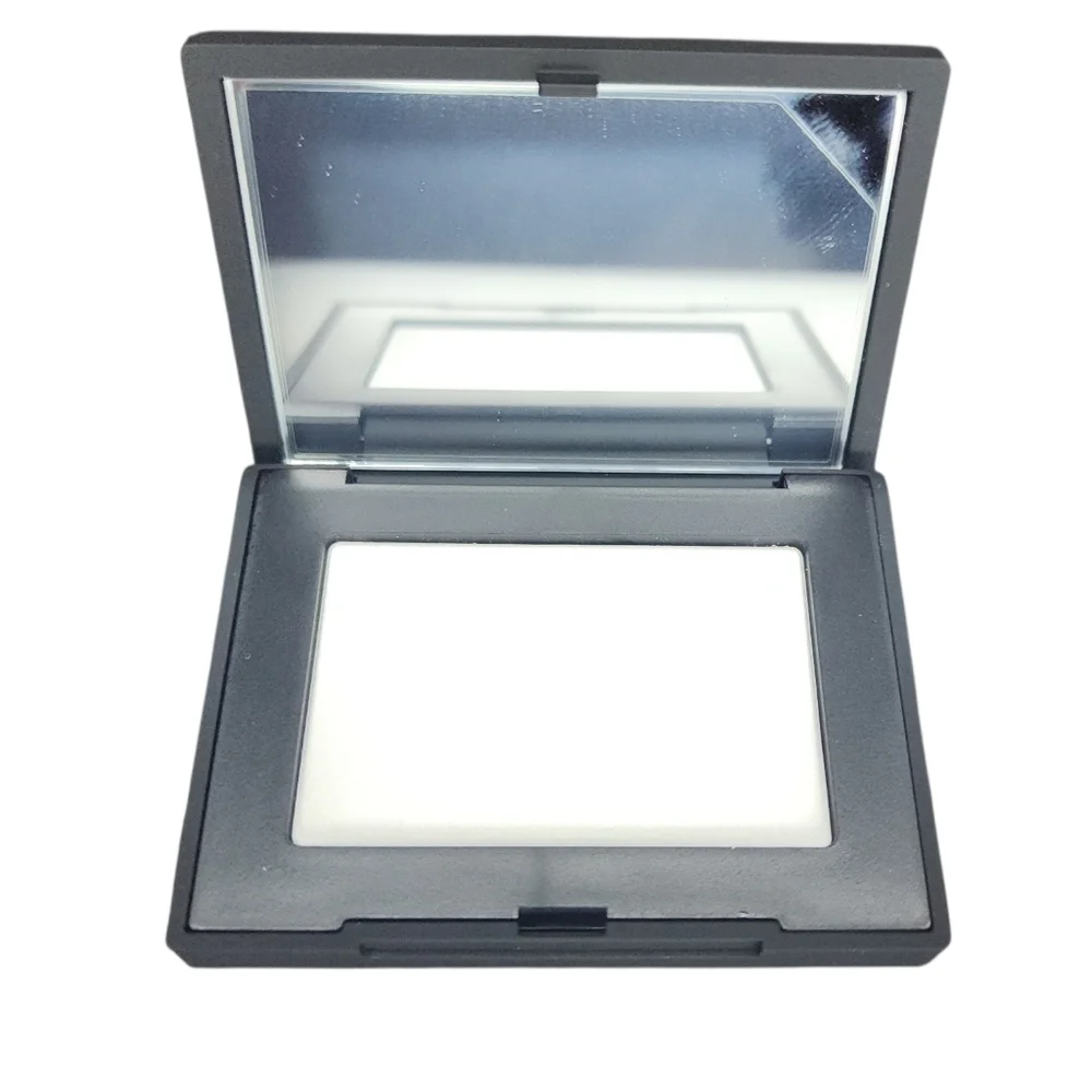 NIB Nars Light Reflecting™ Setting Powder, Translucent